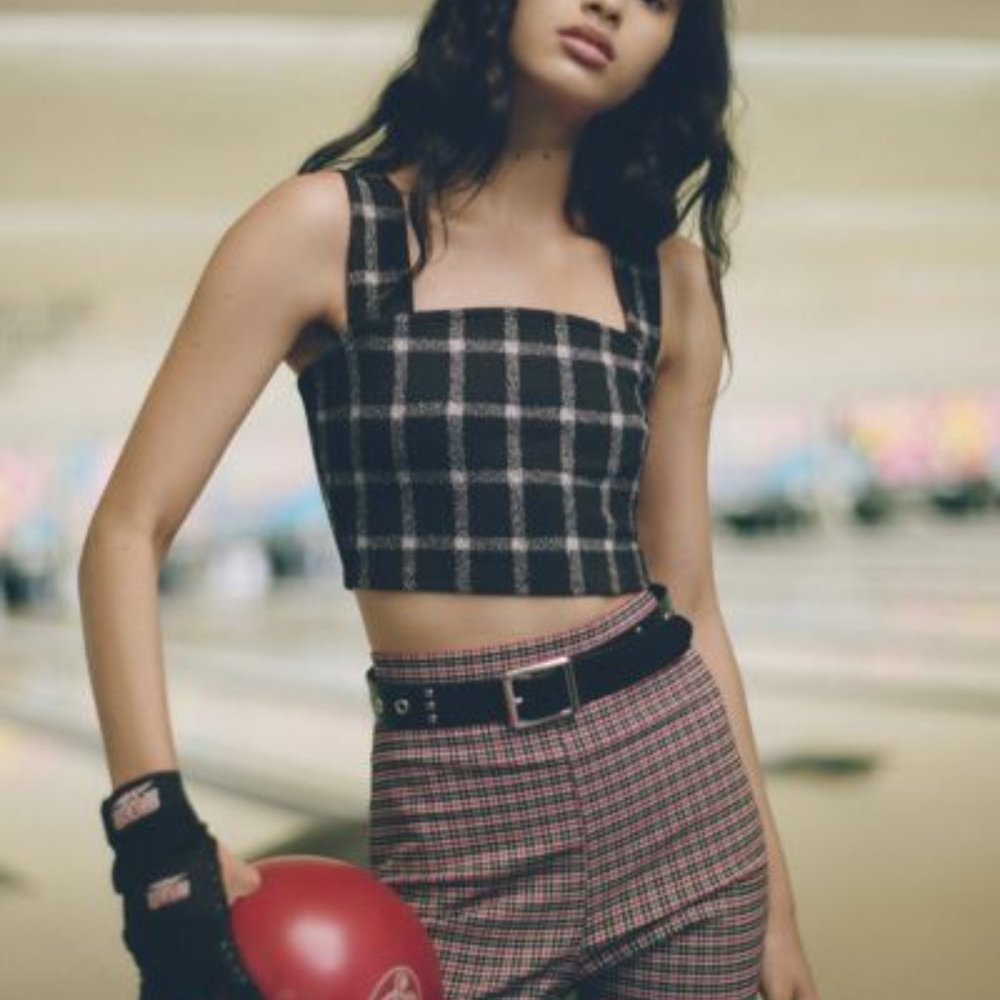 UO Gal Cropped Tank Top